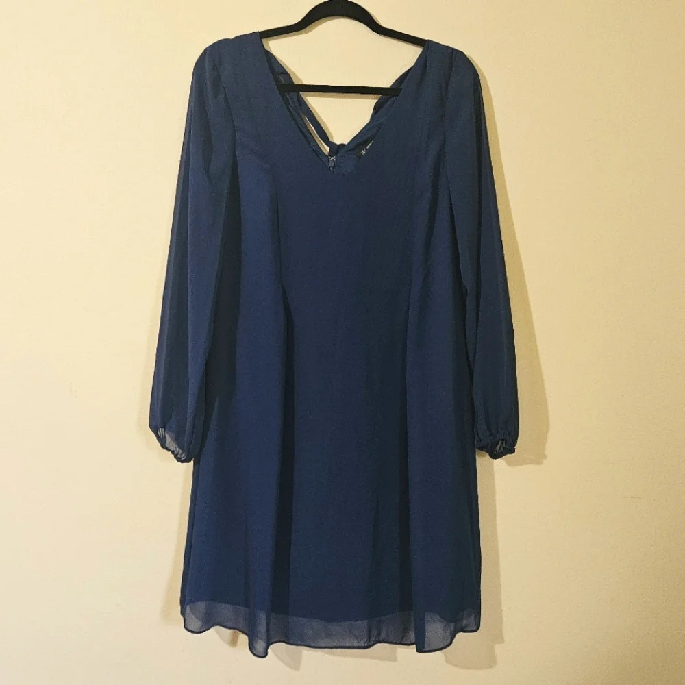 INC Back Bow Shift Dress